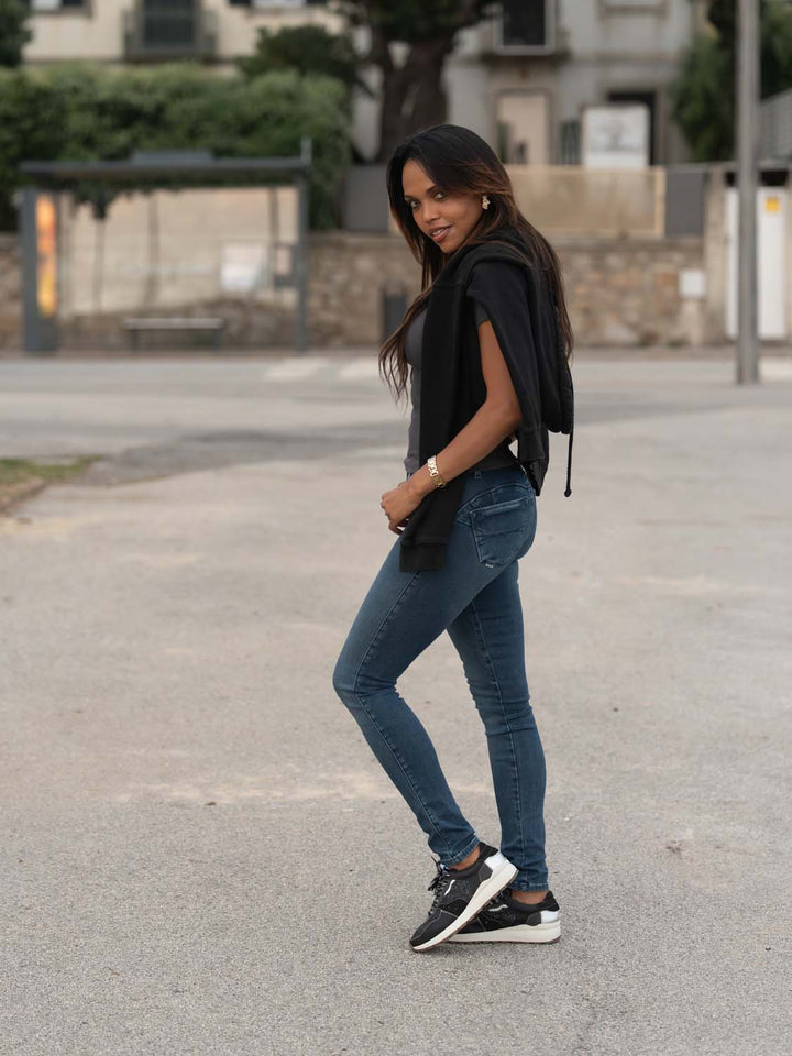 mySNEAKER UNITED Space