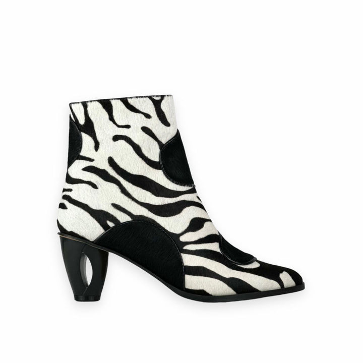 Zybra Boots