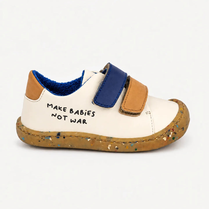 myKid Not War Sand